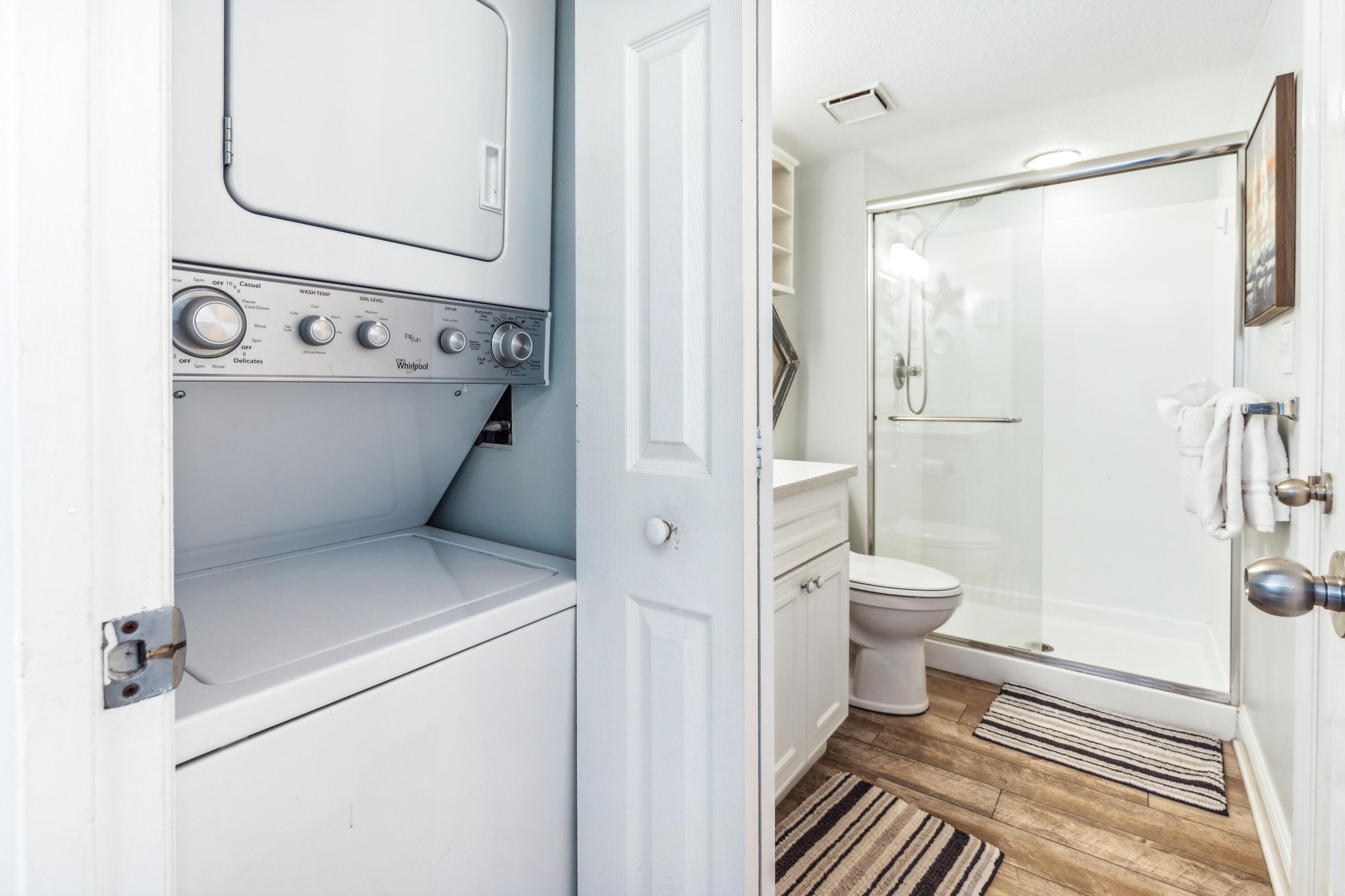 1002 Highway 98, Unit 312 Destin, FL 32541 - Photo 15 of 51 Laundry