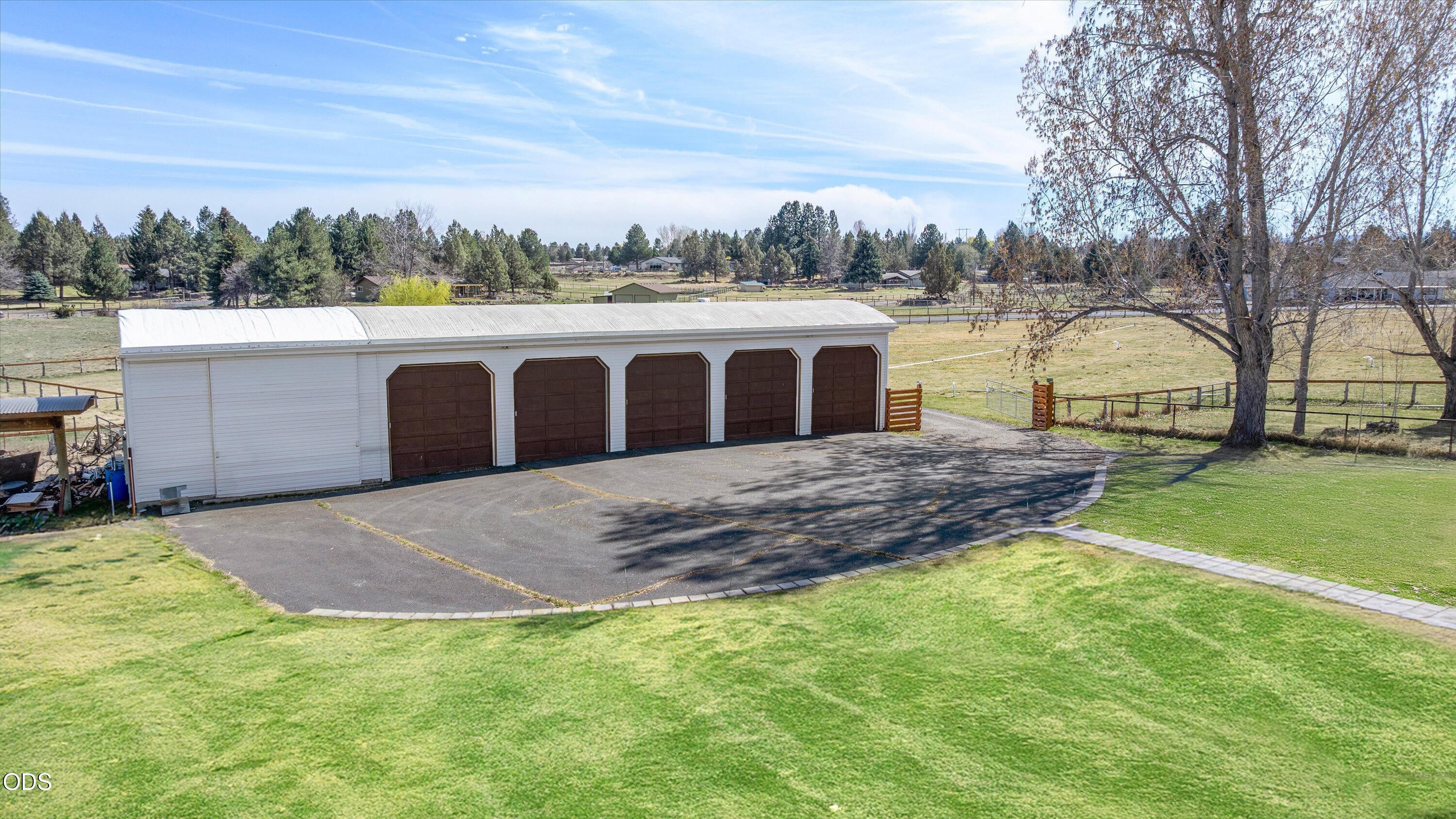 61859 Dobbin Road Bend, OR 97702 - Photo 45 of 45 Gallery Image 45