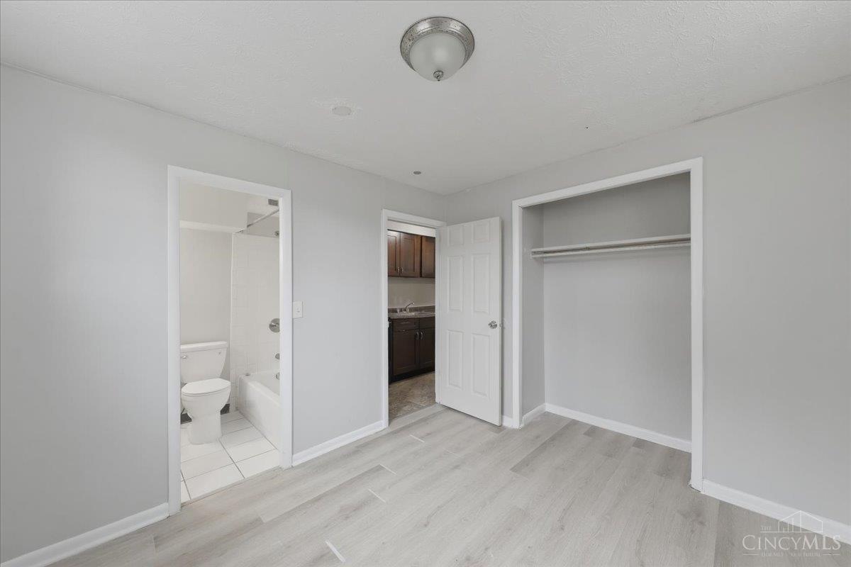 1209 West Galbraith Road Cincinnati, OH 45231 - Photo 6 of 16