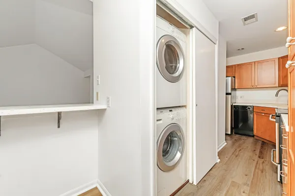 $119,900 | 721 Whitcomb Street, Unit A, Kalamazoo, MI 49008