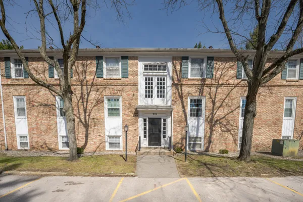 $119,900 | 721 Whitcomb Street, Unit A, Kalamazoo, MI 49008