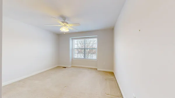 $2,950 | 12832 Nautica Court, Belleville, MI 48111