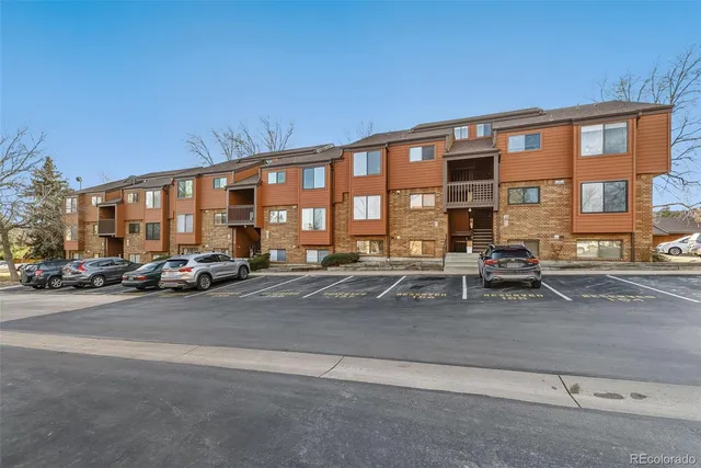 $325,000 | 433 Wright Street, Unit 304, Lakewood, CO 80228