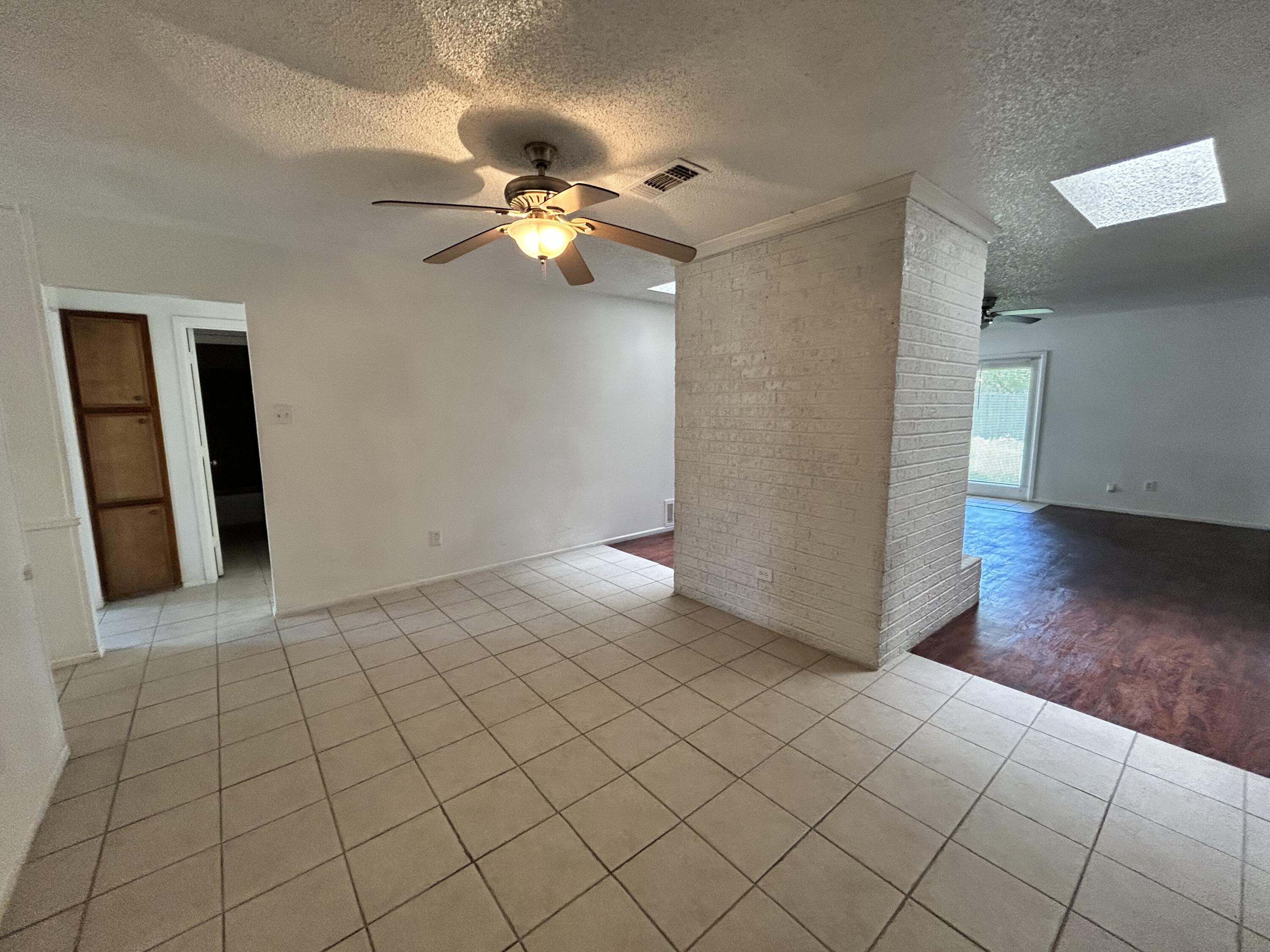 1303 80th Street, Unit A Lubbock, TX 79423 - Photo 6 of 16 IMG_0226