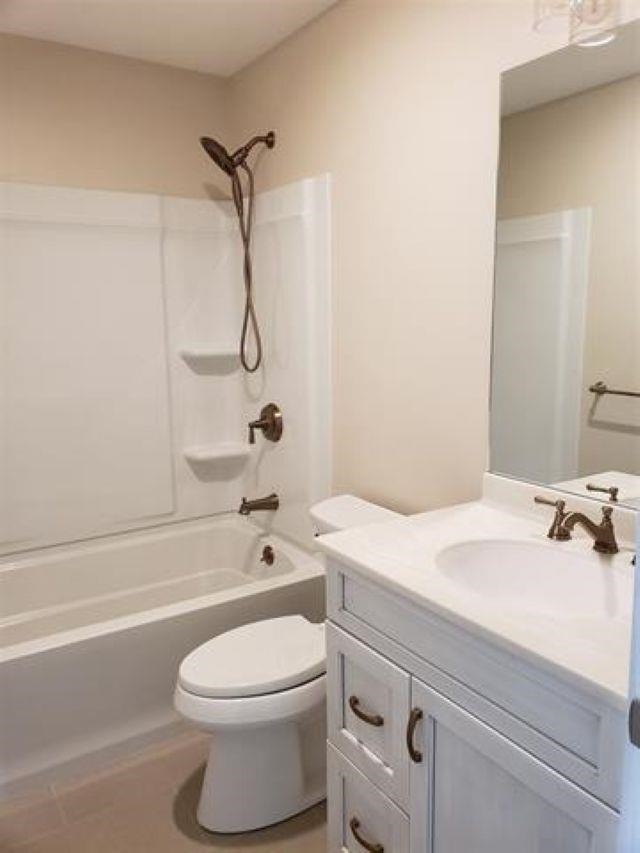 2 Lake Street, Unit APARTMENT A Meredith, NH 03253 - Photo 19 of 35