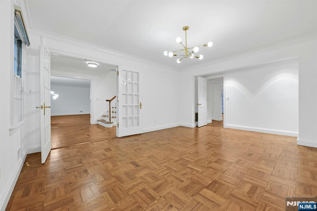 195 Elm Road Englewood, NJ 07631 - Photo 10 of 49