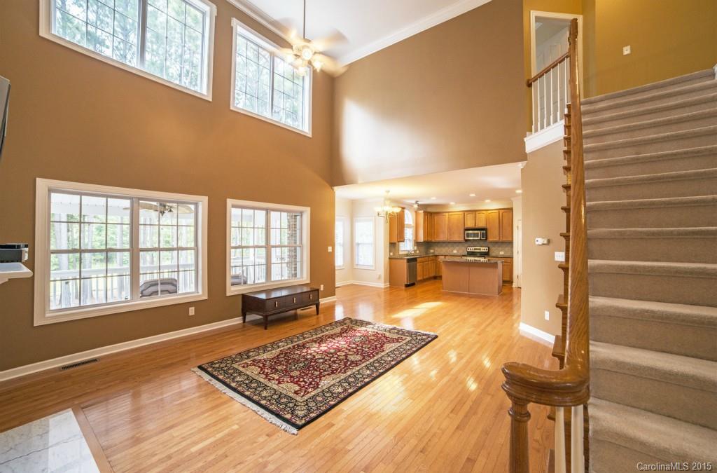 16633 Turtle Point Road Charlotte, NC 28278 - Photo 5 of 20 Gallery Image 5