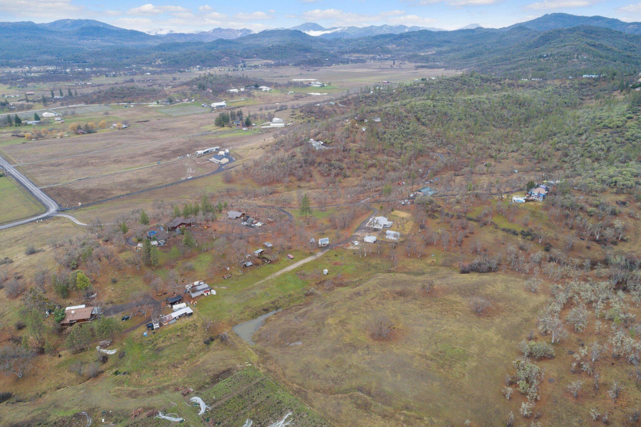 3810 Beagle Road White City, OR 97503 - Photo 28 of 34 27-web-or-mls-DJI_0015