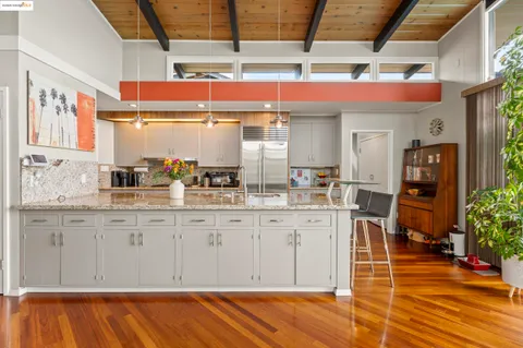 $1,950,000 | 608 Fortress Isle, Alameda, CA 94501