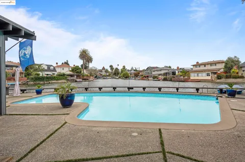 $1,950,000 | 608 Fortress Isle, Alameda, CA 94501