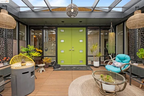 $1,950,000 | 608 Fortress Isle, Alameda, CA 94501