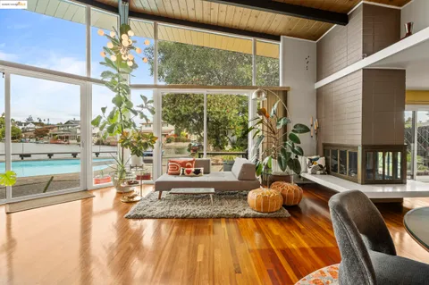 $1,950,000 | 608 Fortress Isle, Alameda, CA 94501