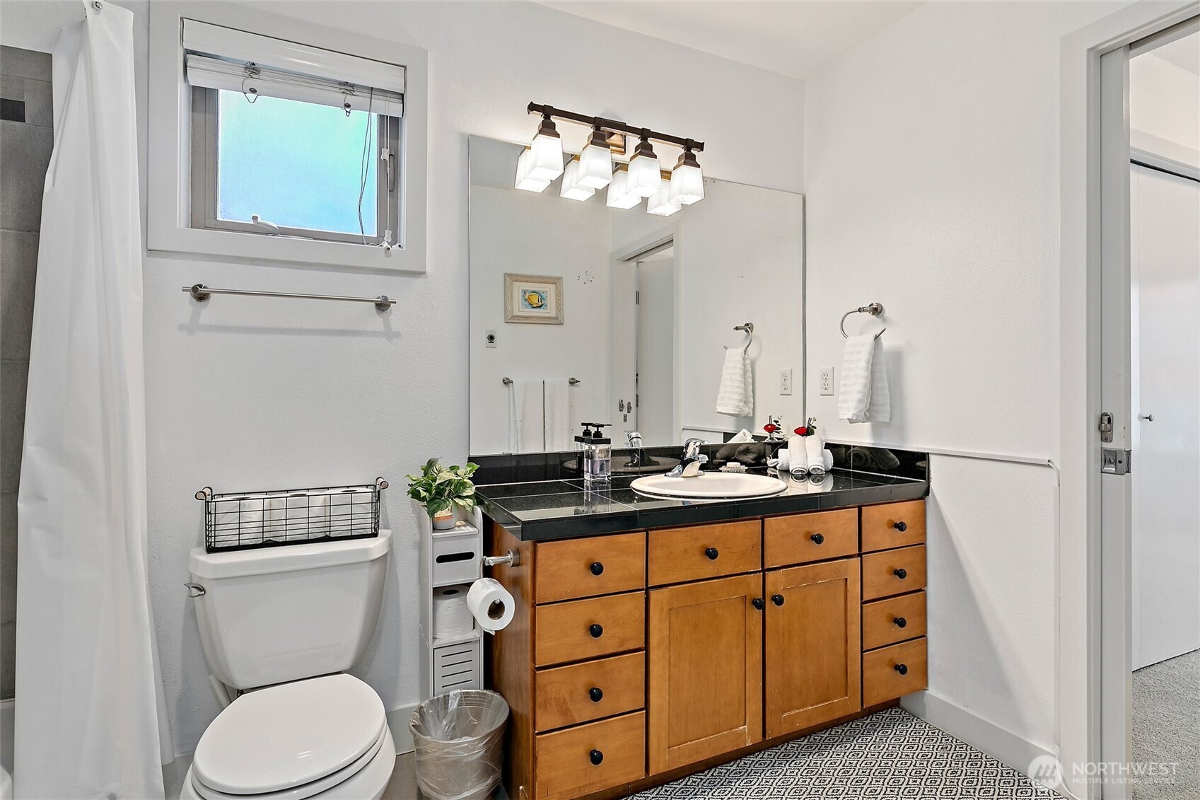 116 13th Avenue Seattle, WA 98122 - Photo 21 of 31