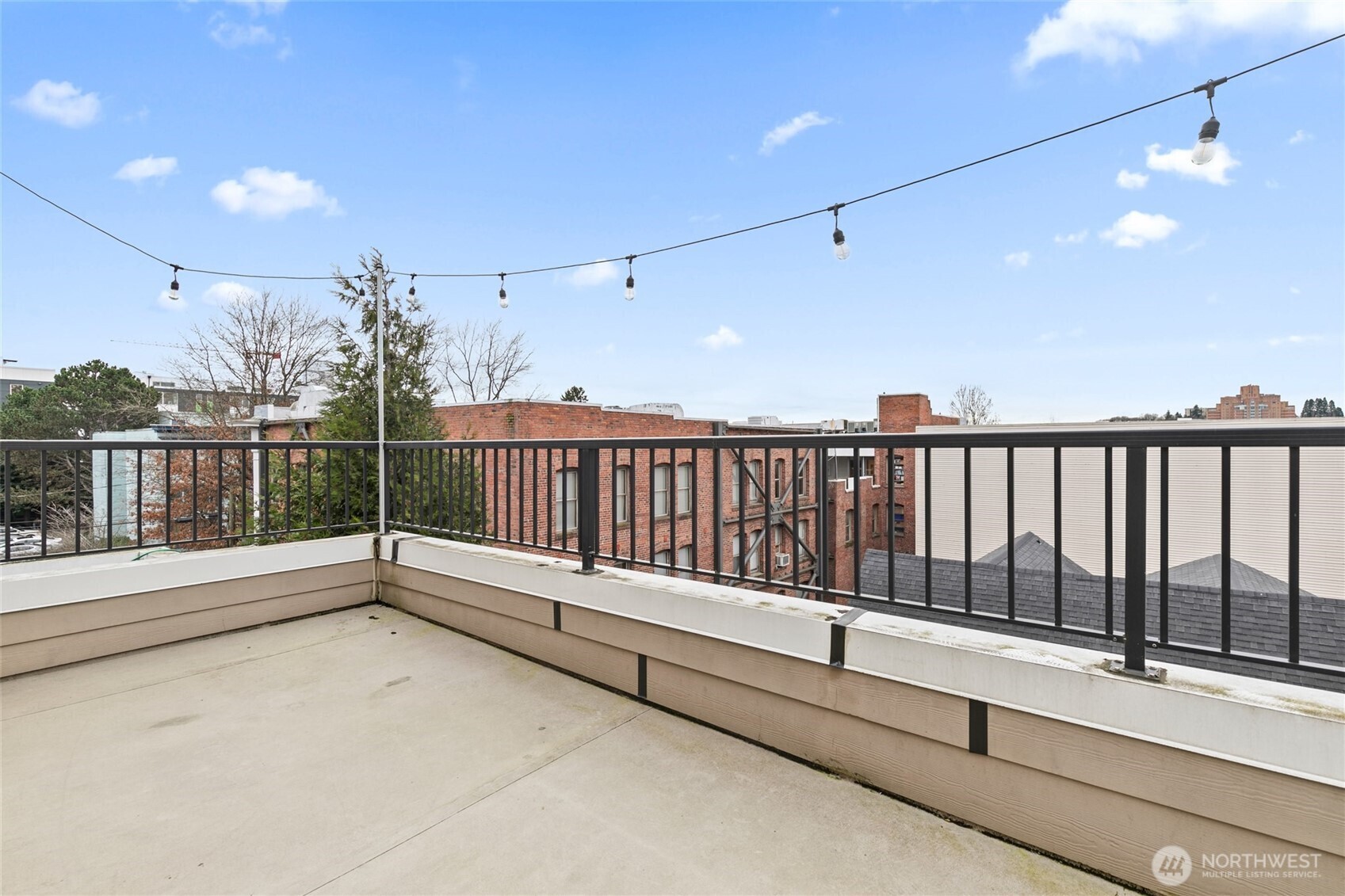 116 13th Avenue Seattle, WA 98122 - Photo 26 of 31