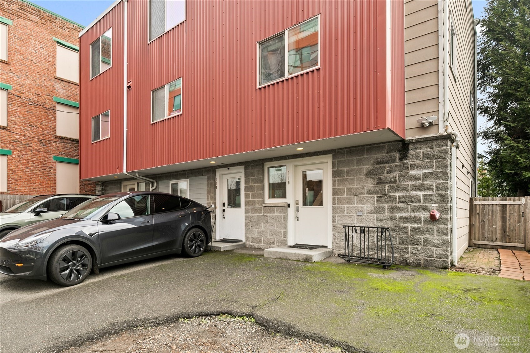 116 13th Avenue Seattle, WA 98122 - Photo 30 of 31