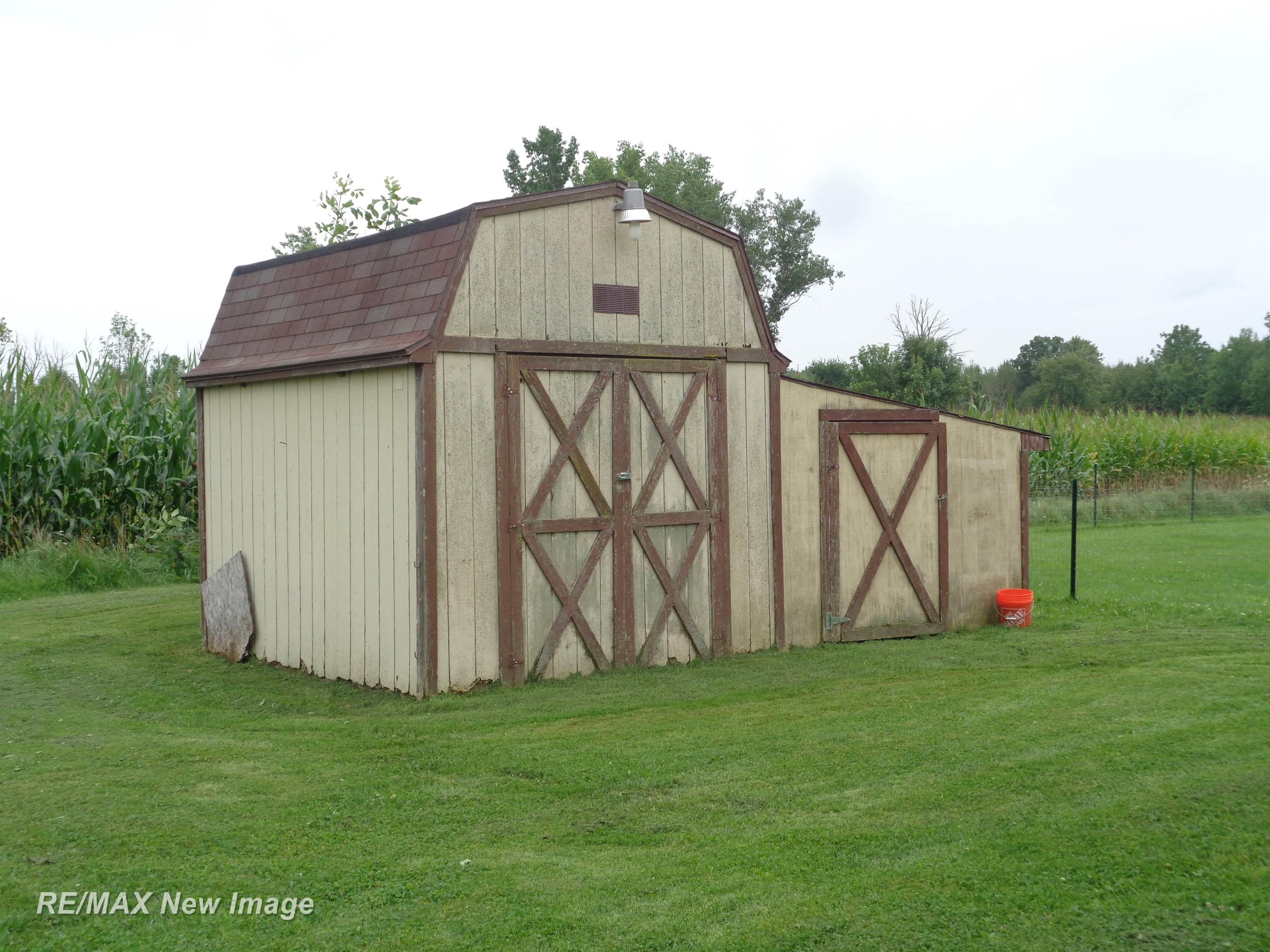 4813 North Mid- Bay County Line Road Midland, MI 48642 - Photo 23 of 29