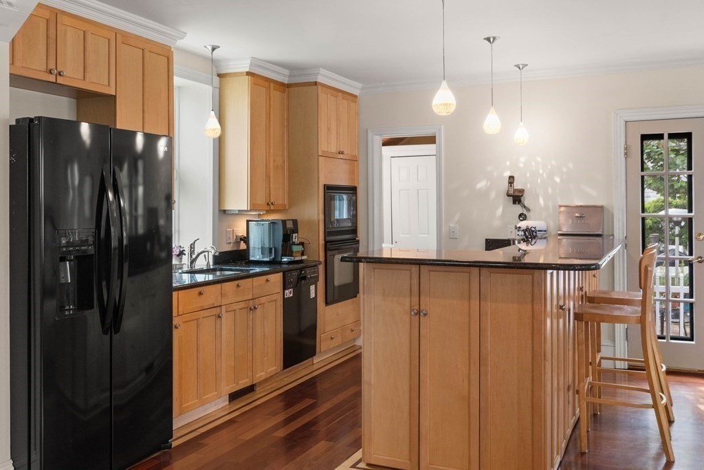 124 Castle Road Nahant, MA 01908 - Photo 18 of 42 Gallery Image 18