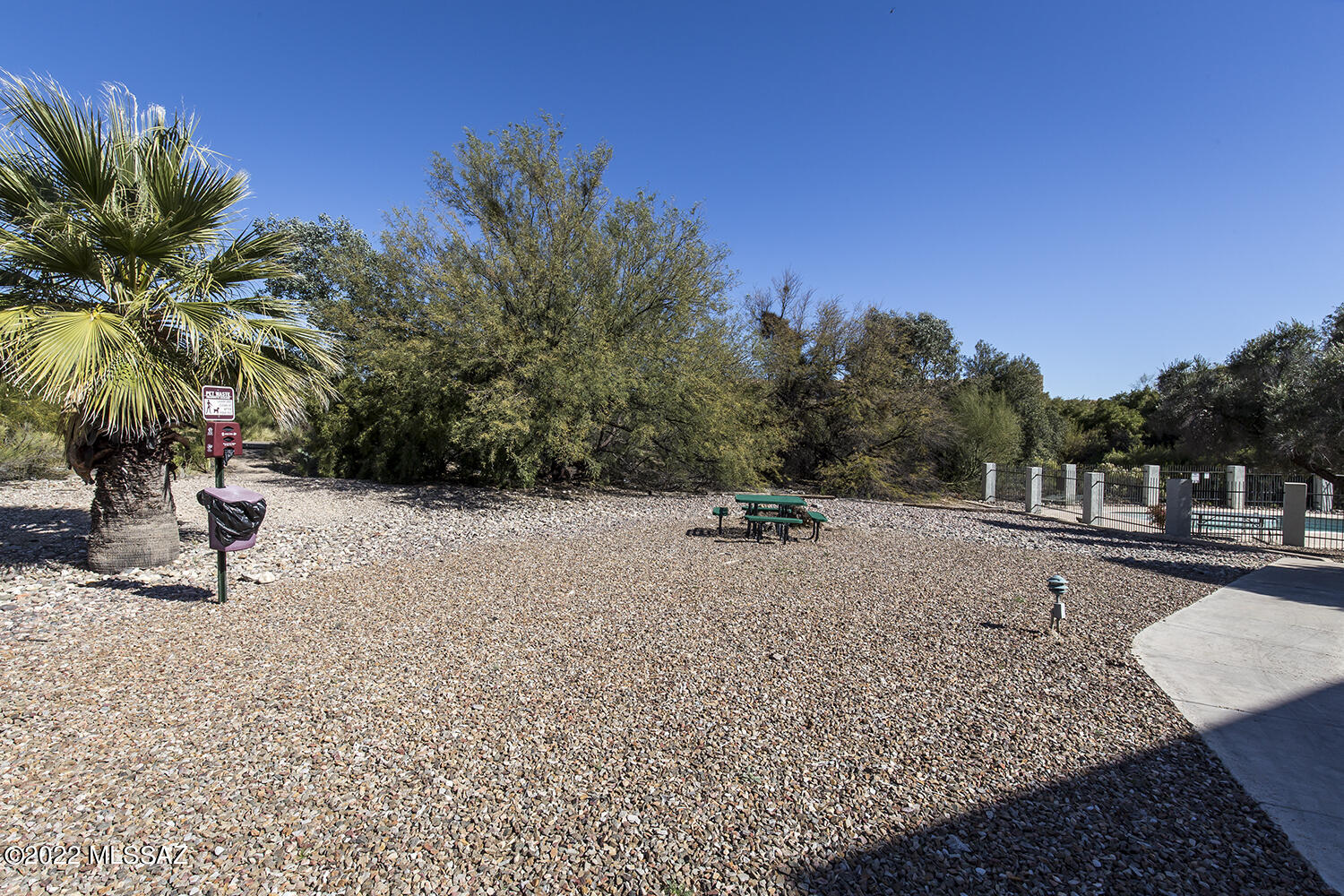 2781 West Anklam Road, Unit F Tucson, AZ 85745 - Photo 2 of 35 Gallery Image 2
