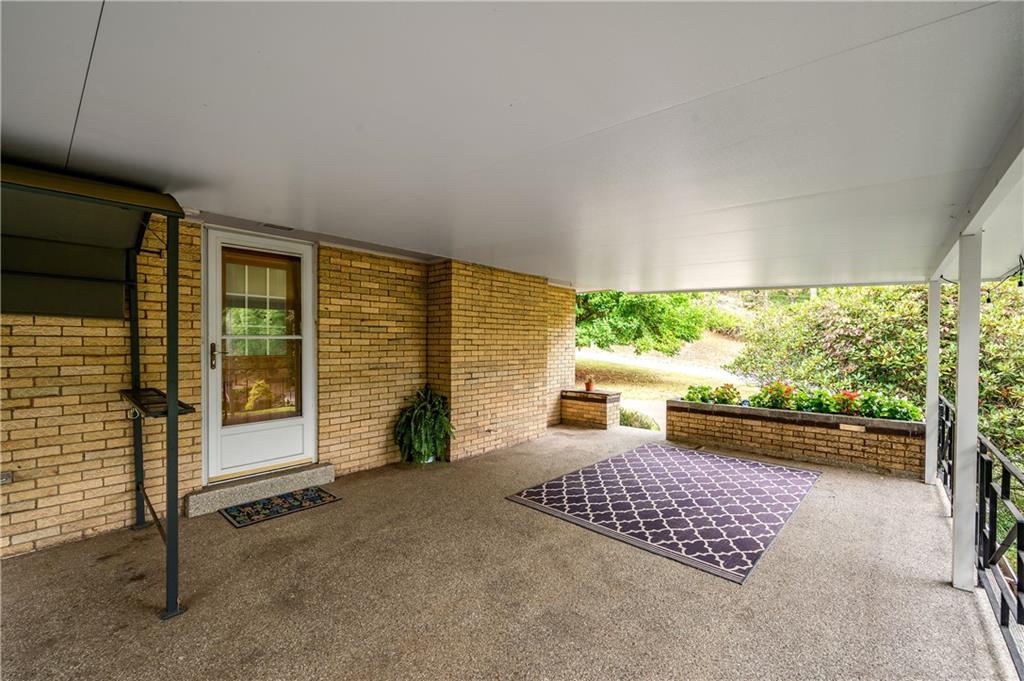 424 Brooks Road Wexford, PA 15090 - Photo 33 of 46 a bedroom with furniture and large windows