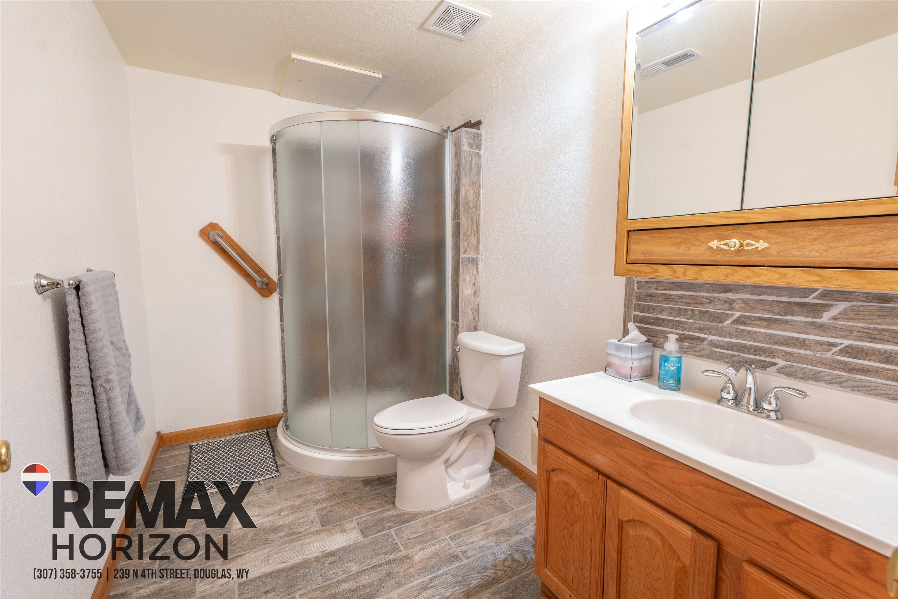 201 Bow Street Douglas, WY 82633 - Photo 27 of 50