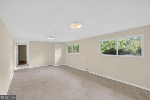 $650,000 | 7818 Glenister Drive, Springfield, VA 22152