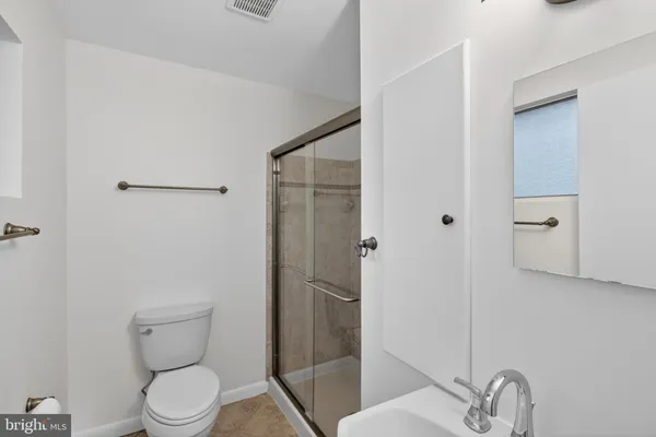 $650,000 | 7818 Glenister Drive, Springfield, VA 22152
