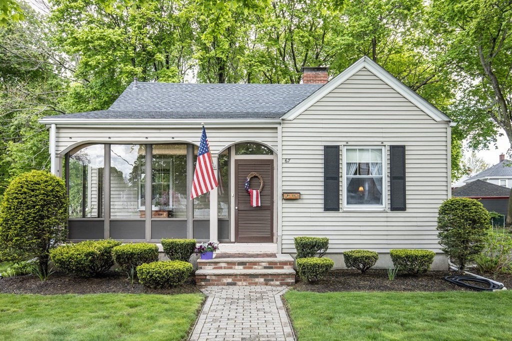 67 Ellsworth Road Peabody, MA 01960 - Photo 1 of 34 Gallery Image 1