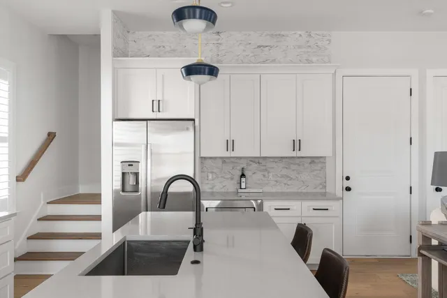 $950,000 | 52 Aiken Street, Unit B, Charleston, SC 29403