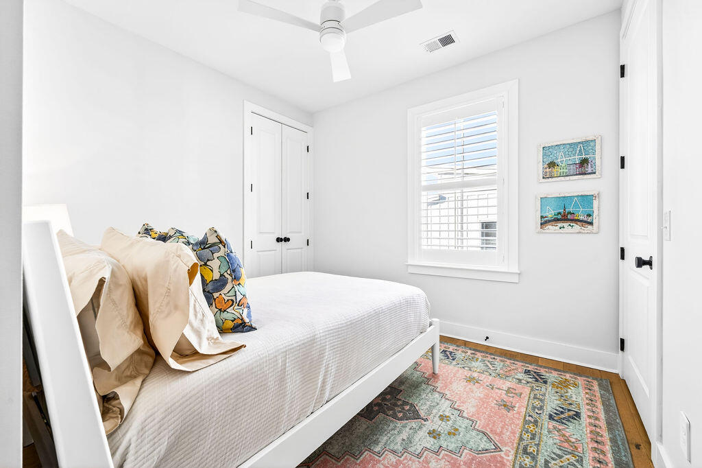 52 Aiken Street, Unit B Charleston, SC 29403 - Photo 18 of 26 DSC03515