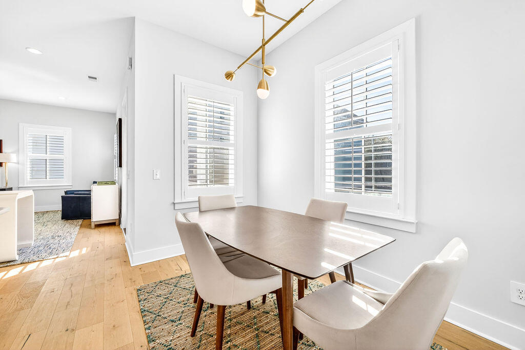 52 Aiken Street, Unit B Charleston, SC 29403 - Photo 5 of 26 dining