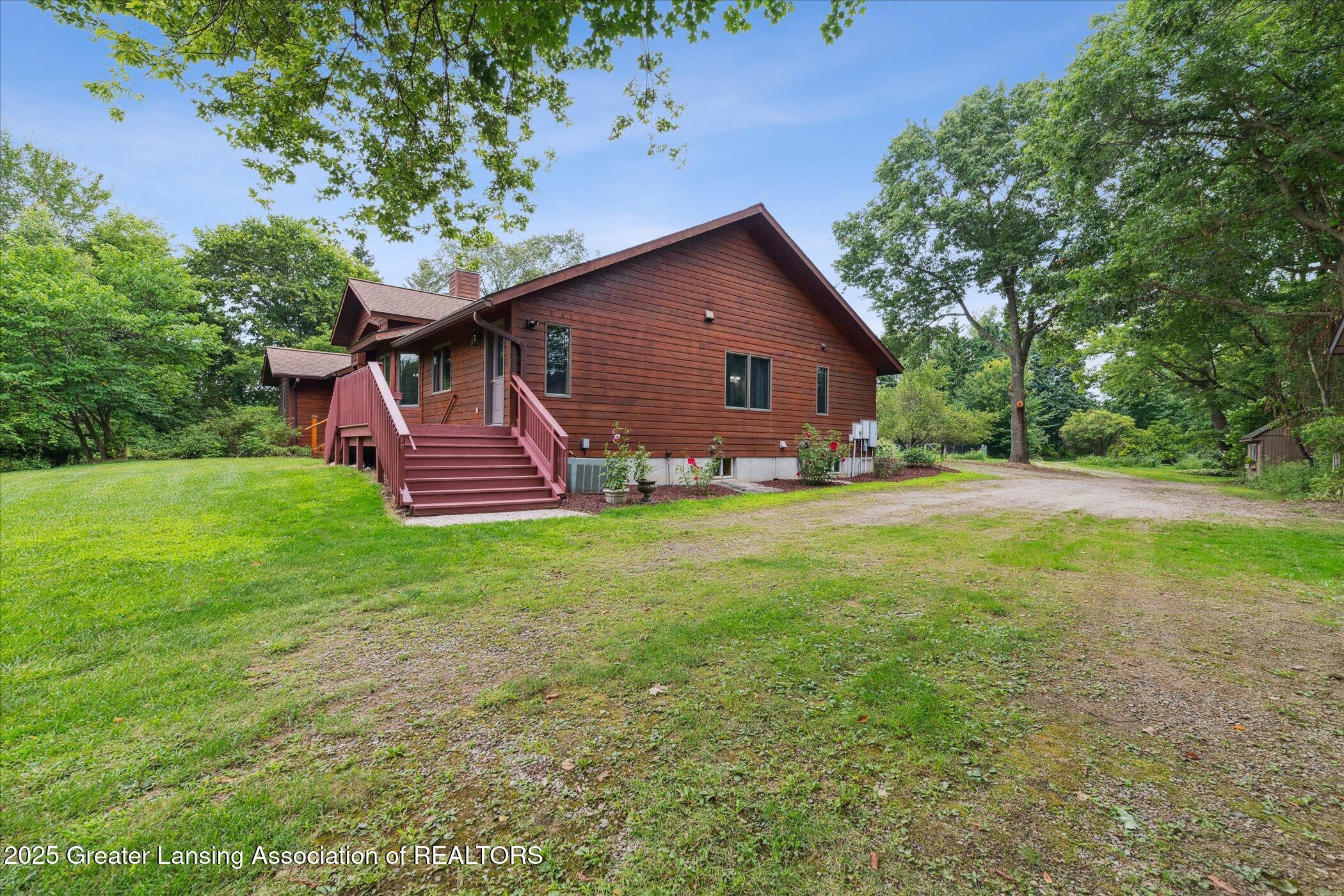8401 Winegar Road Perry, MI 48872 - Photo 6 of 71 56-8401-Winegar-Rd-Perry-MI-48872-Window