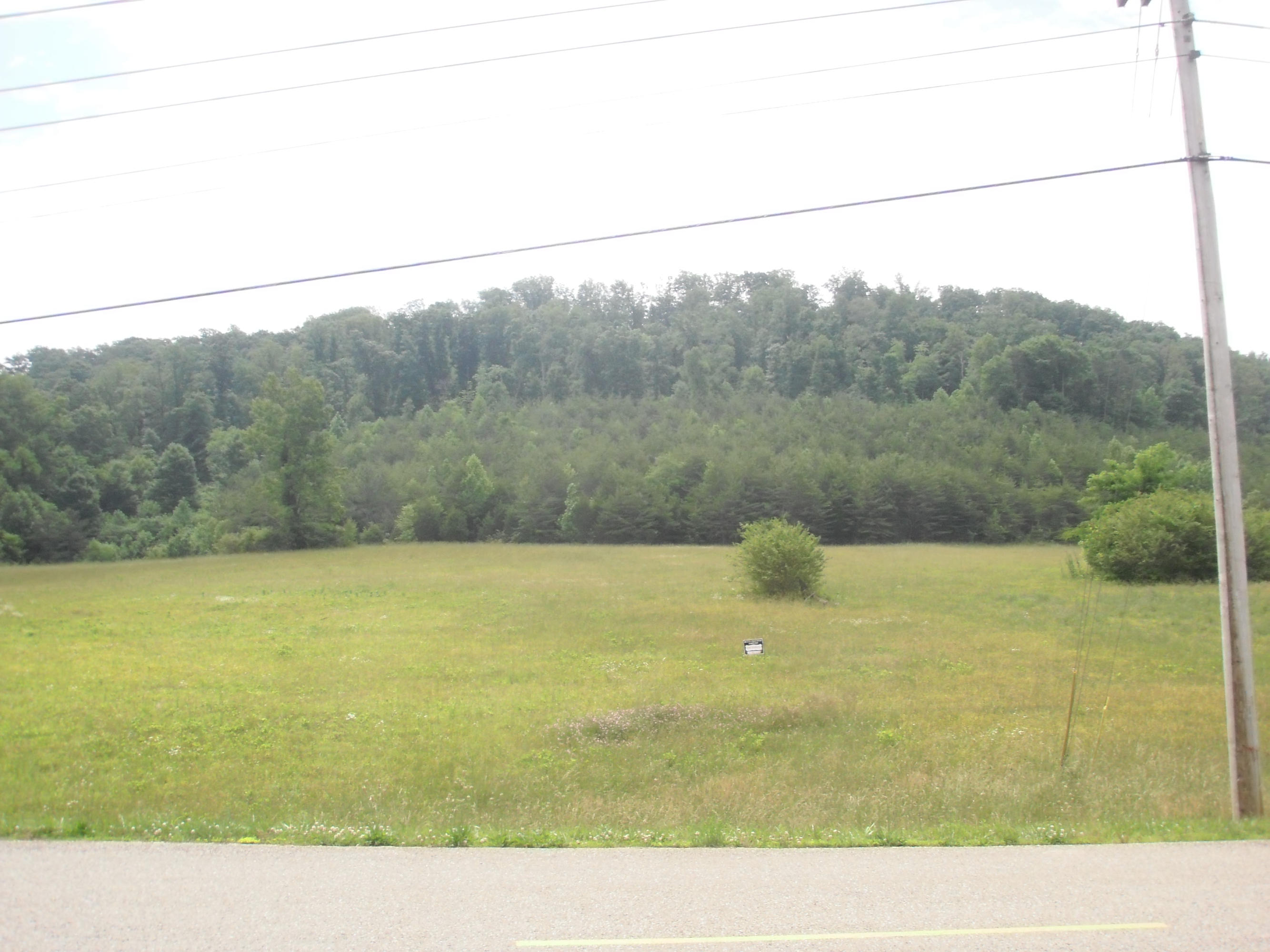 Carden Road Clinton, TN 37716 - Photo 1 of 3 P5290001