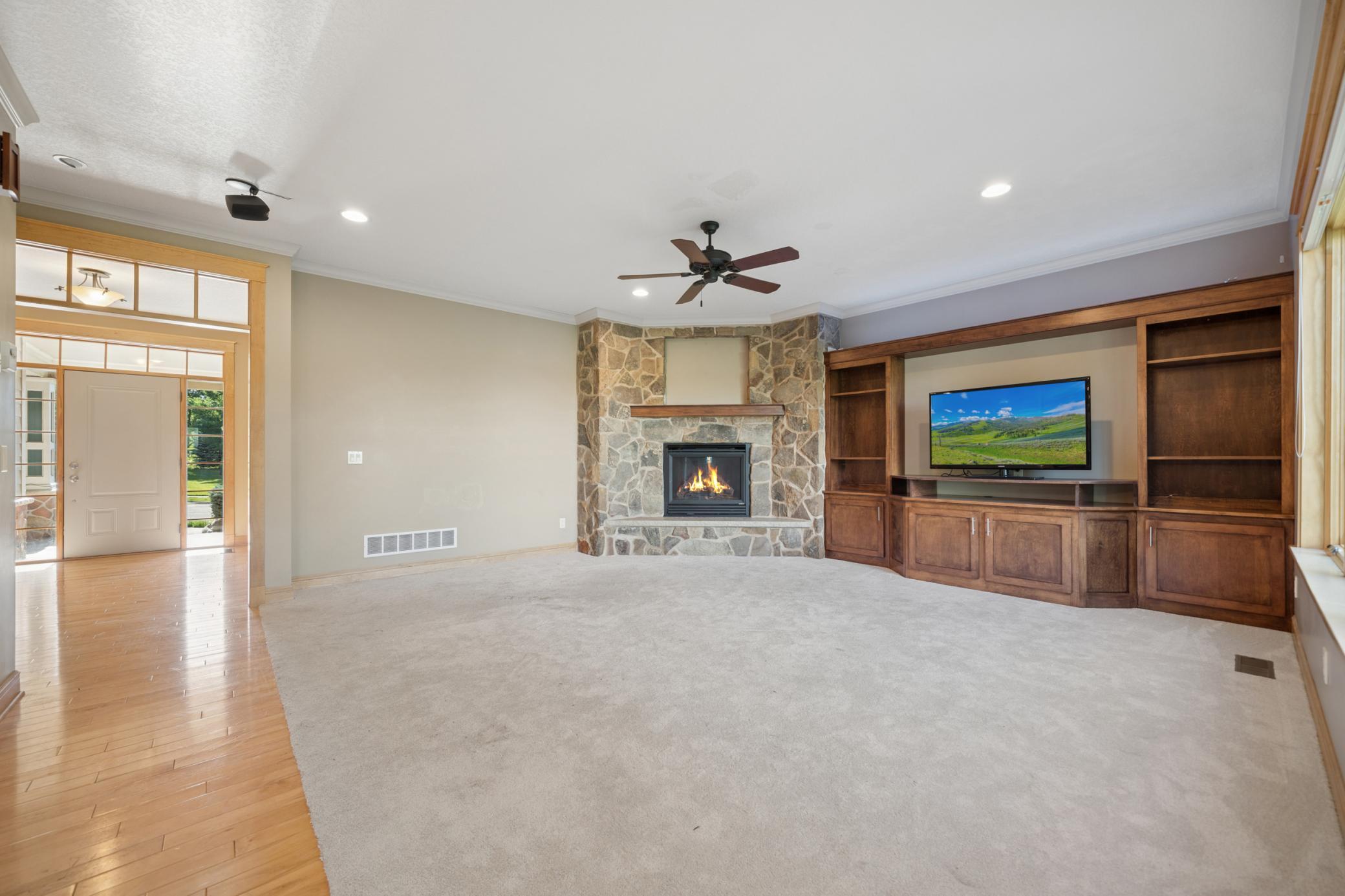 5352 Scenic Oak Drive Southwest Rochester, MN 55902 - Photo 8 of 63