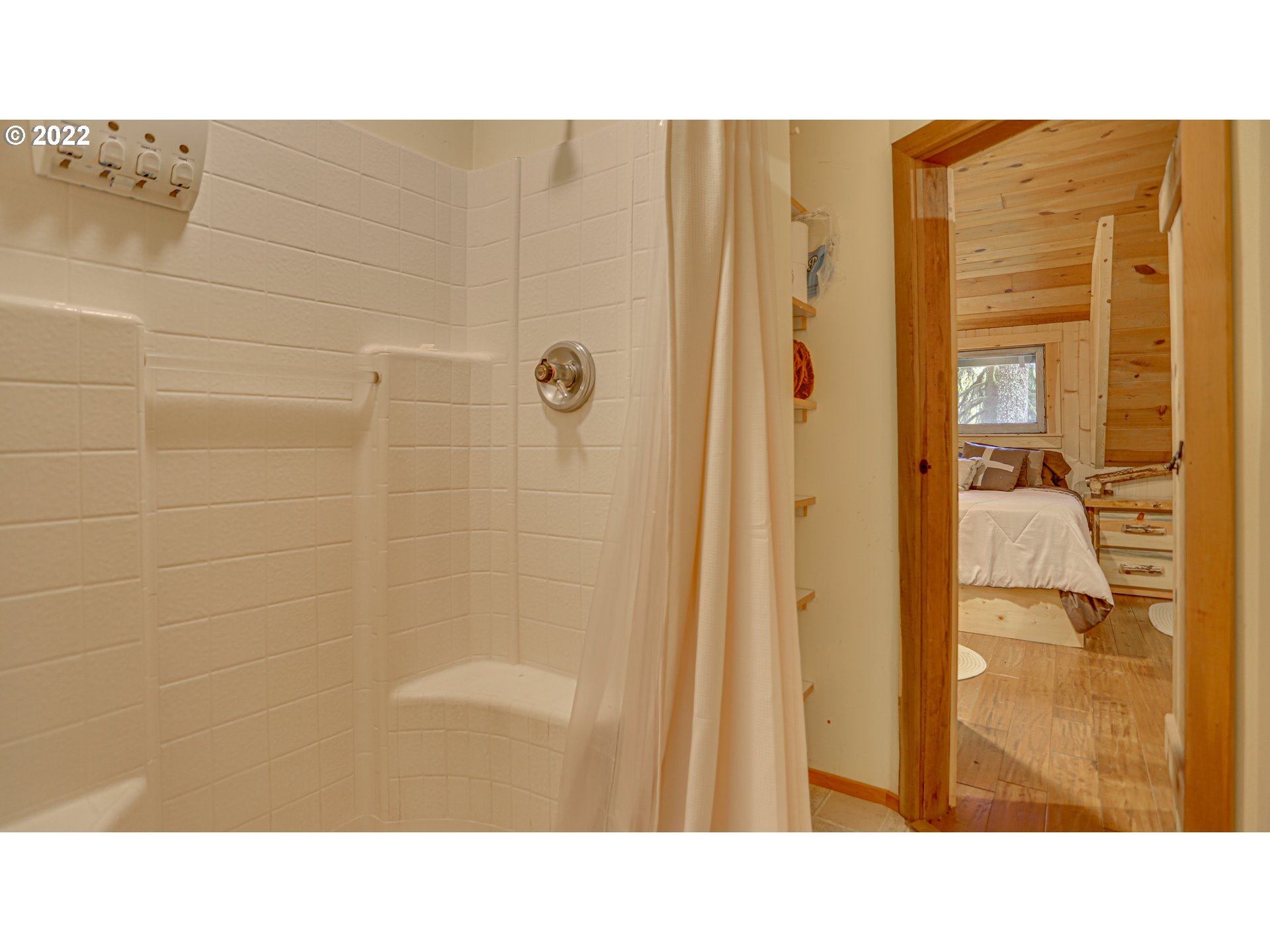 26097 East Henry Creek Road Rhododendron, OR 97049 - Photo 28 of 32 Gallery Image 28