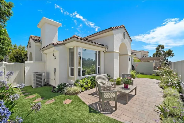 $1,450,000 | 82 Avenida Cristal, San Clemente, CA 92673