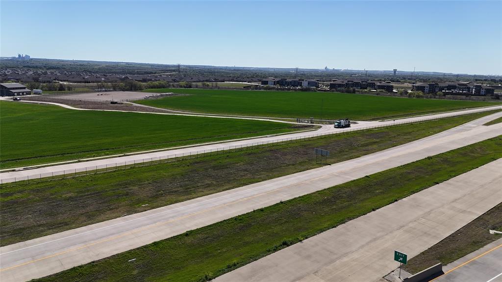 360 Grand Prairie Midlothian, TX 76065 - Photo 14 of 30