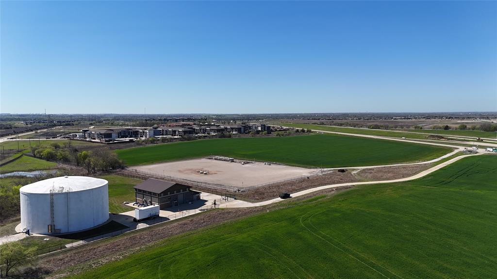 360 Grand Prairie Midlothian, TX 76065 - Photo 6 of 30