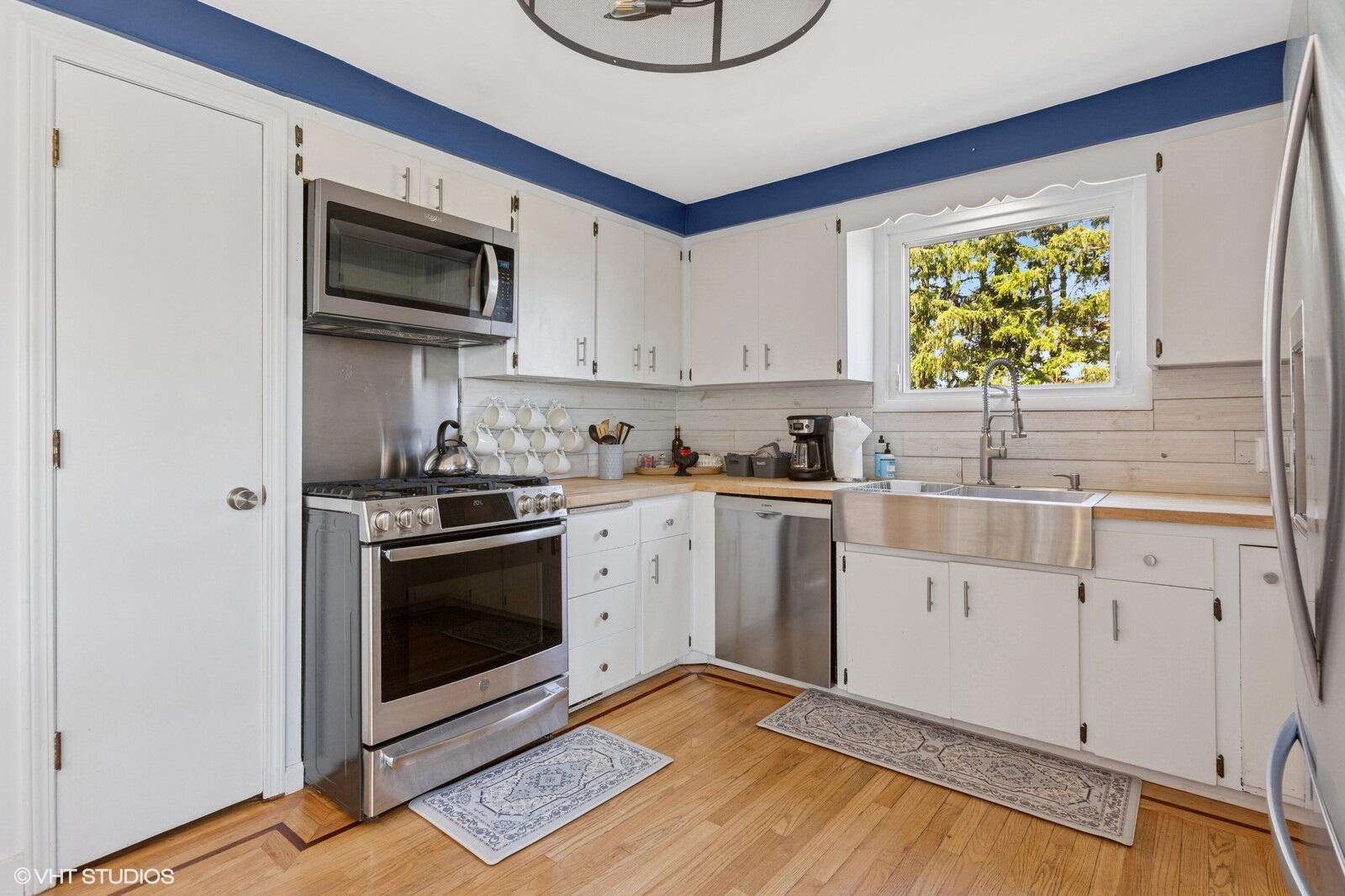 2611 Friday Road Coloma, MI 49038 - Photo 20 of 29 20_2611FridayRd_2035_Large