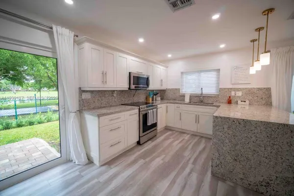 $3,750 | 21761 Southwest 98th Place, Cutler Bay, FL 33190