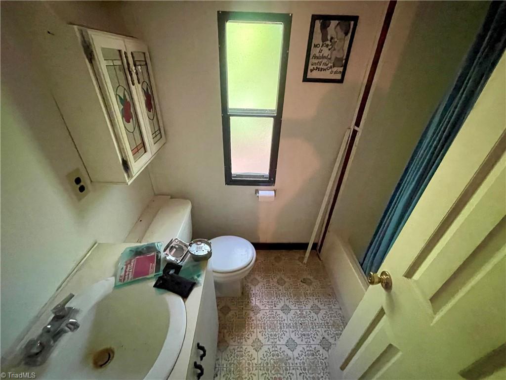 171 Frank Road Denton, NC 27239 - Photo 14 of 19 Gallery Image 14