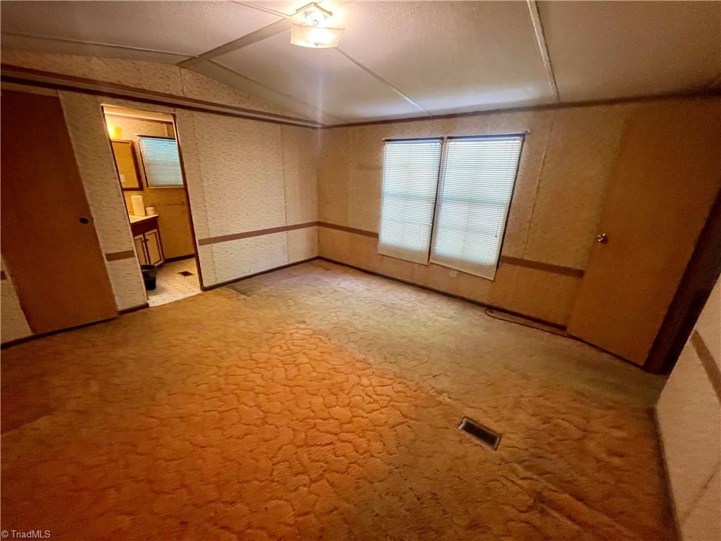 171 Frank Road Denton, NC 27239 - Photo 8 of 19 Gallery Image 8