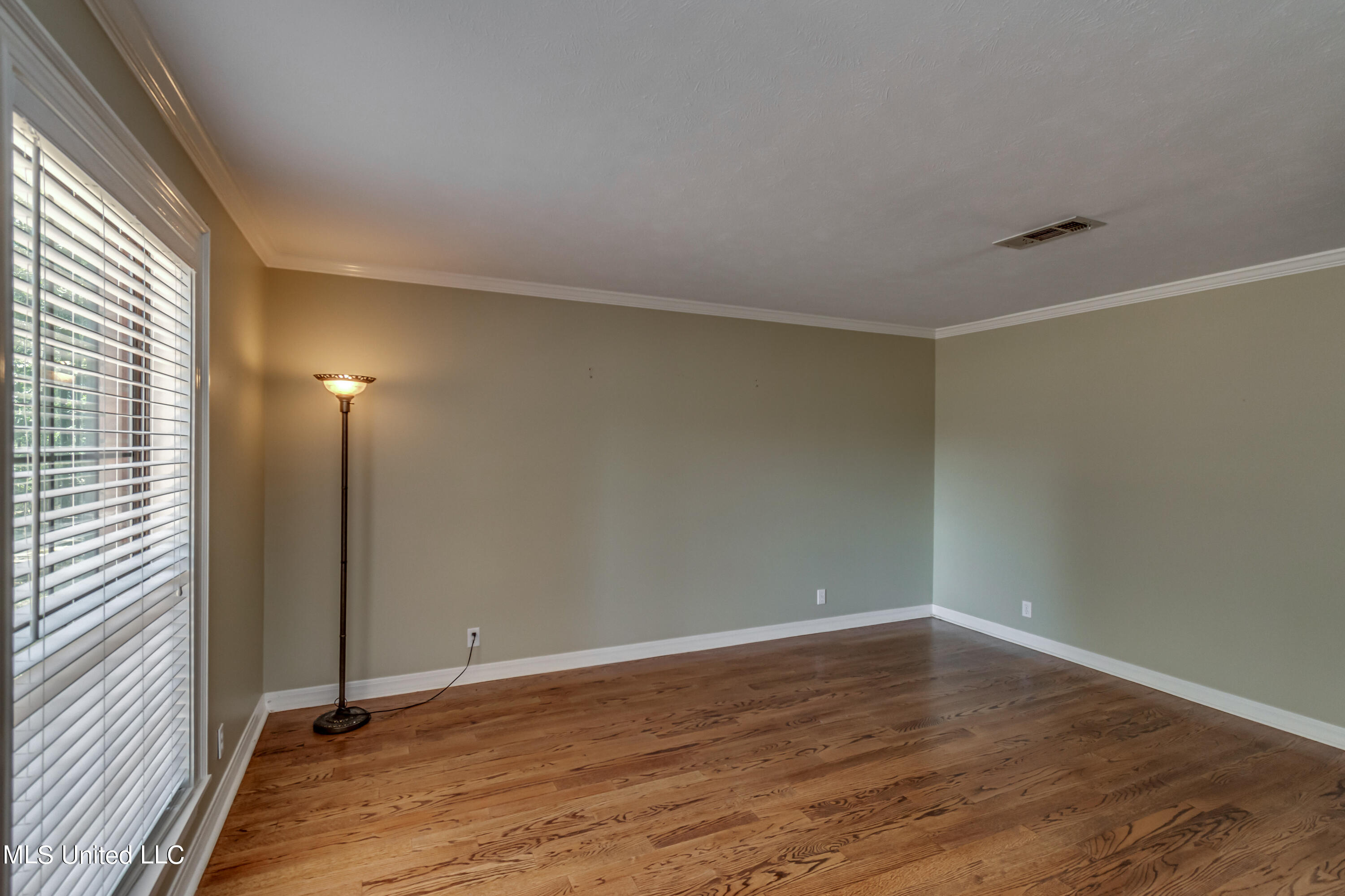 362 Robinson Springs Road Flora, MS 39071 - Photo 23 of 77 362 Robinson Springs Road-27