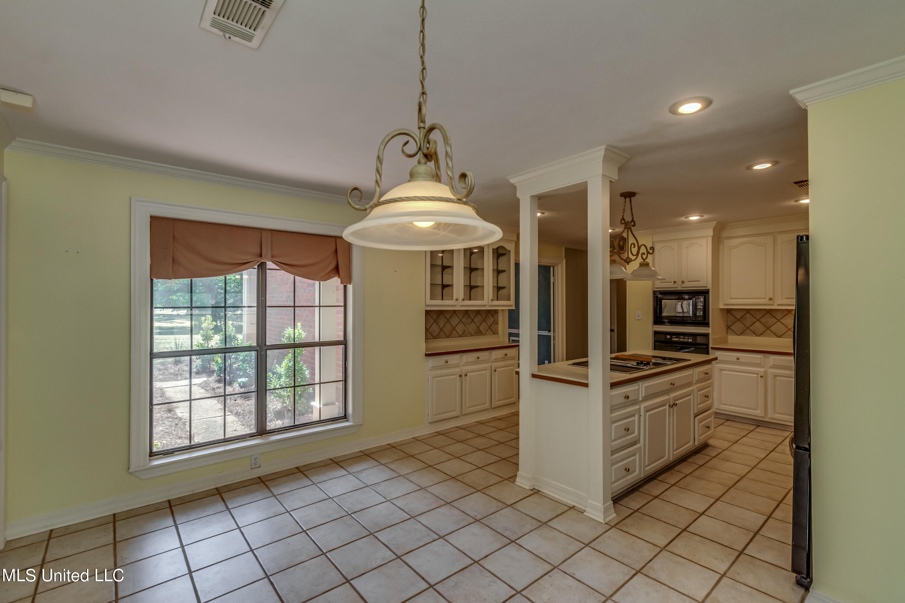 362 Robinson Springs Road Flora, MS 39071 - Photo 34 of 77 362 Robinson Springs Road-38
