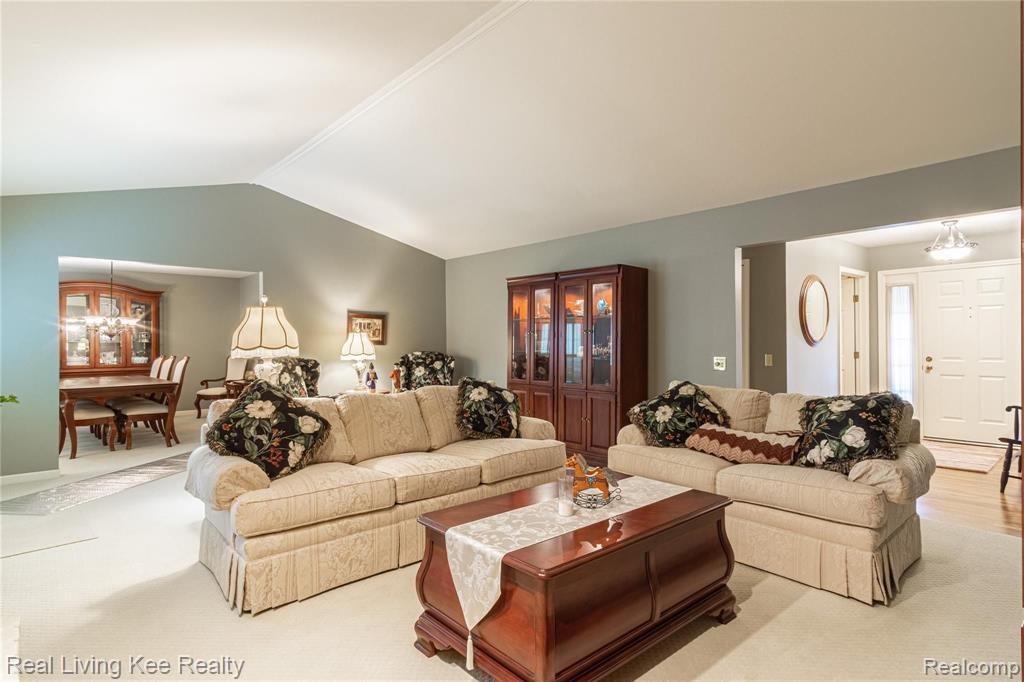 1329 Greenleaf Drive Rochester Hills, MI 48309 - Photo 7 of 49