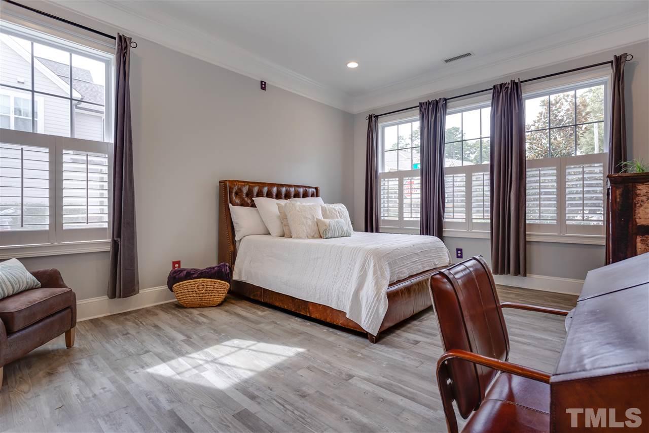 501 Deodar Lane Raleigh, NC 27608 - Photo 12 of 30