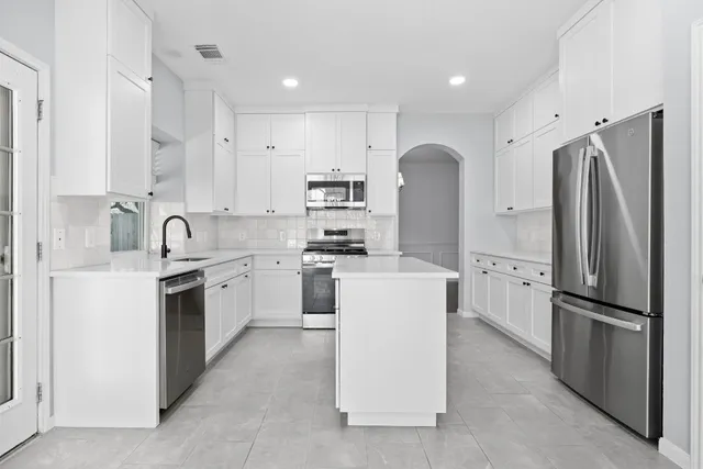 $472,500 | 8105 Longdraw Drive, Round Rock, TX 78681