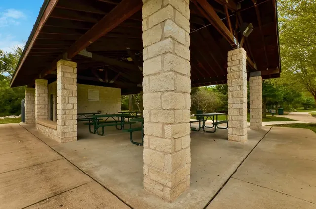 $472,500 | 8105 Longdraw Drive, Round Rock, TX 78681