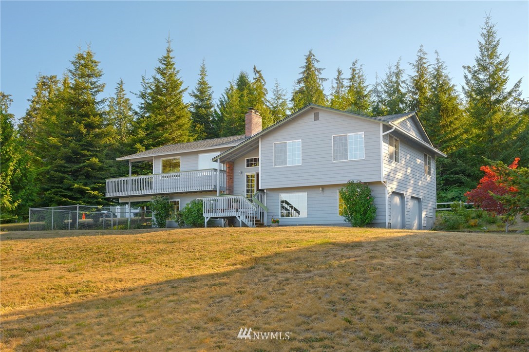 12686 Northeast Klabo Road Kingston, WA 98346 - Photo 1 of 25 Gallery Image 1