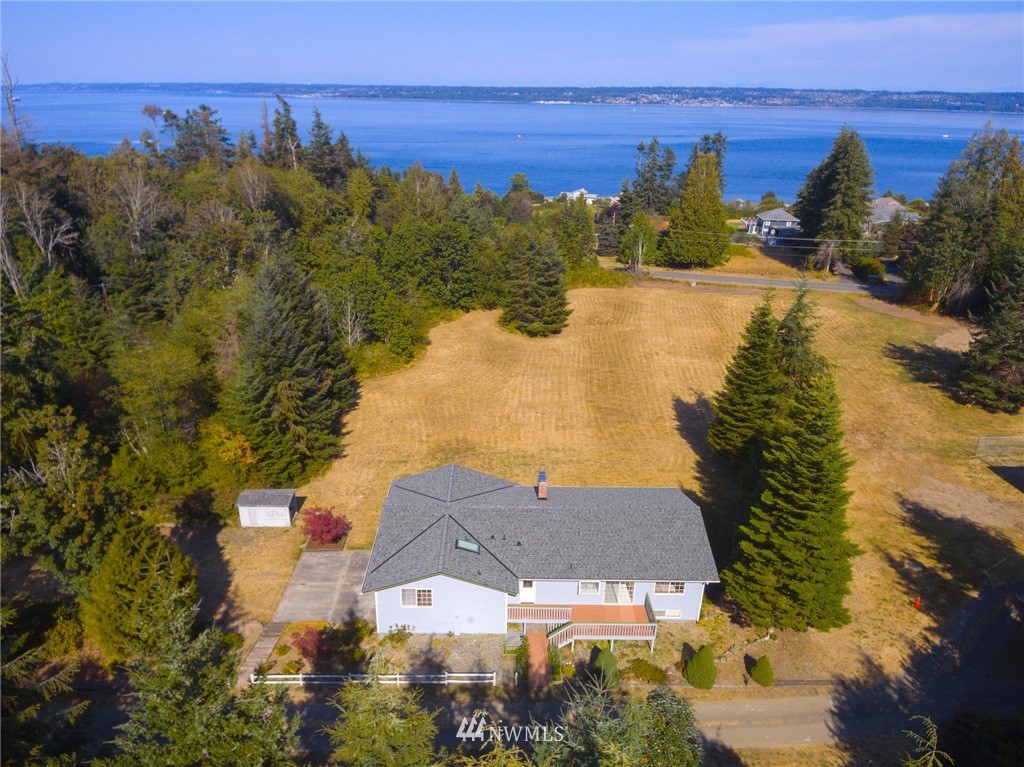 12686 Northeast Klabo Road Kingston, WA 98346 - Photo 2 of 25 Gallery Image 2