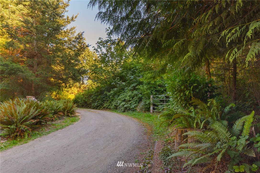 12686 Northeast Klabo Road Kingston, WA 98346 - Photo 22 of 25 Gallery Image 22